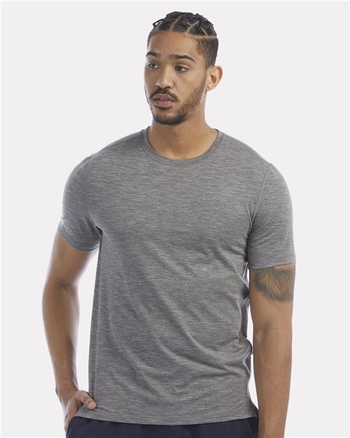 Champion. Sport T-Shirt. CHP160