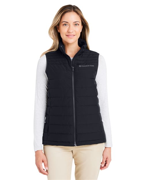 vineyard vines. Women's Mountain Weekend Puffer Vest. O001806