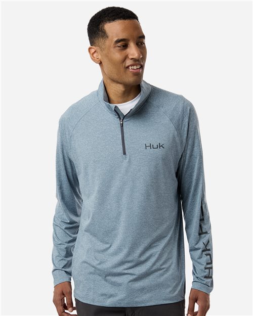 HUK. Men's Airweight Heather Quarter-Zip Pullover. H1200715