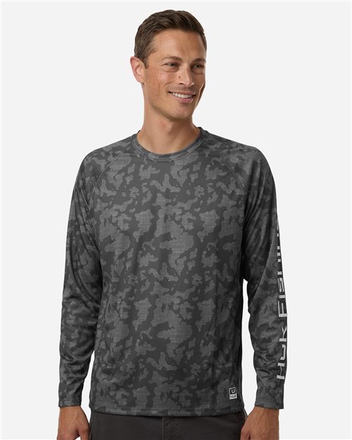 HUK. Men's Lopro Running Lakes Long Sleeve T-Shirt. H12L0017