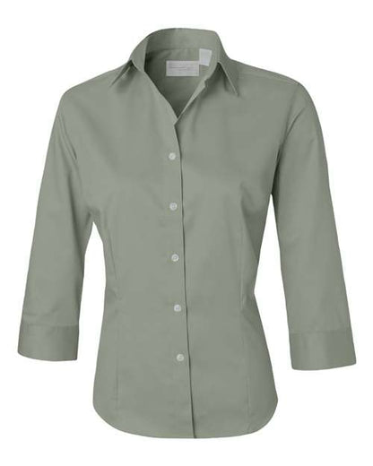Van Heusen. Women's Three-Quarter Sleeve Baby Twill Shirt. 13V0527