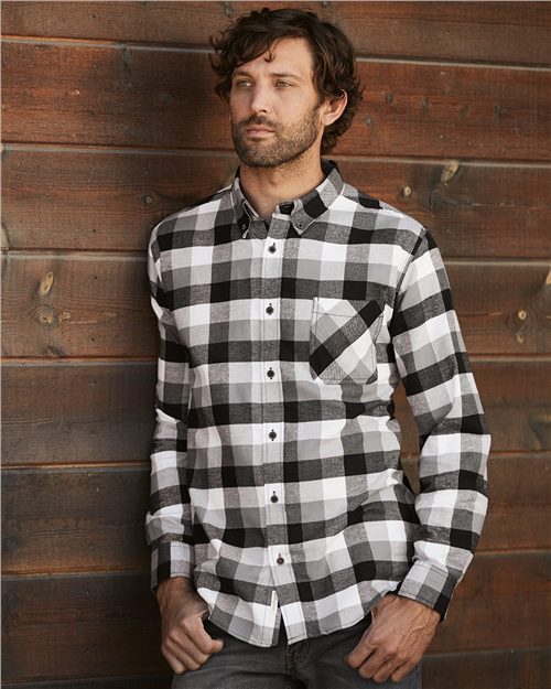 Weatherproof. Vintage Brushed Flannel Long Sleeve Shirt. 164761