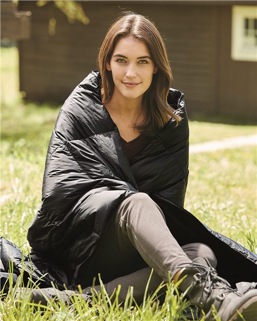 Weatherproof. 32 Degrees Packable Down Blanket. 18500