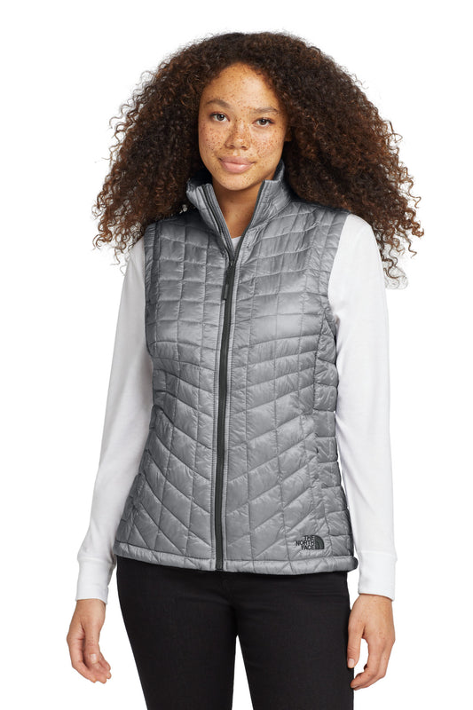 The North Face  Women's ThermoBall   Trekker Vest. NF0A3LHL